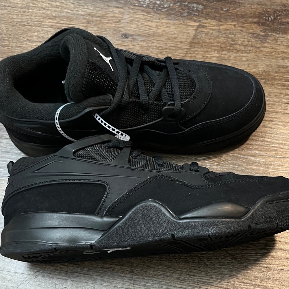 New Jordan 4 RM Little Kids' Shoes (FQ7936-004, Black/White) - Picture 9 of 14